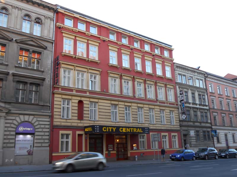  City Central De Luxe