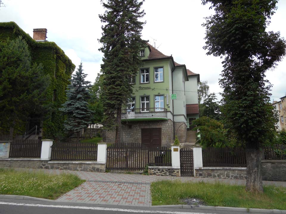  Green House