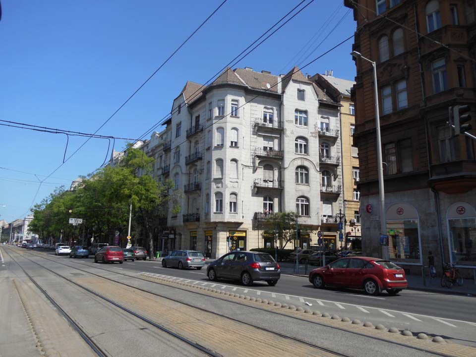 Ferenc korut, 25